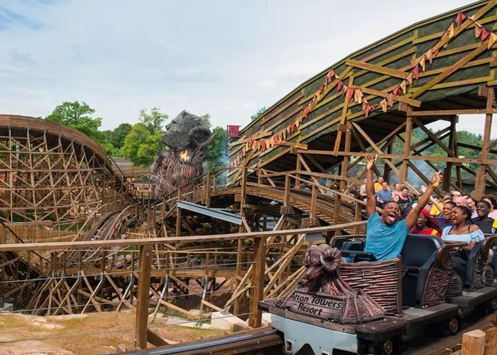 世界上最具沉浸感的过山车：Wicker Man