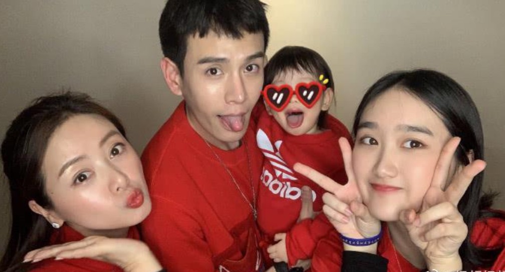 经超头婚当“继父”，待小李琳女儿如亲生，继