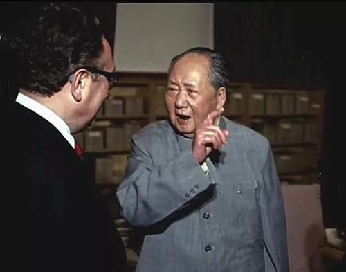 志愿军还未组建，42军军长就化装入朝，美军高层