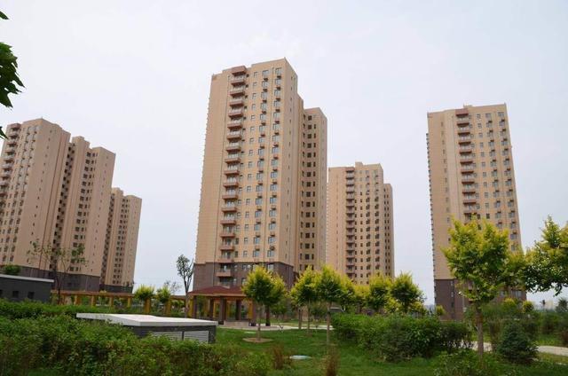 人人都说房子卖不动，为何一开盘就被抢购一空？里面藏这么多秘密