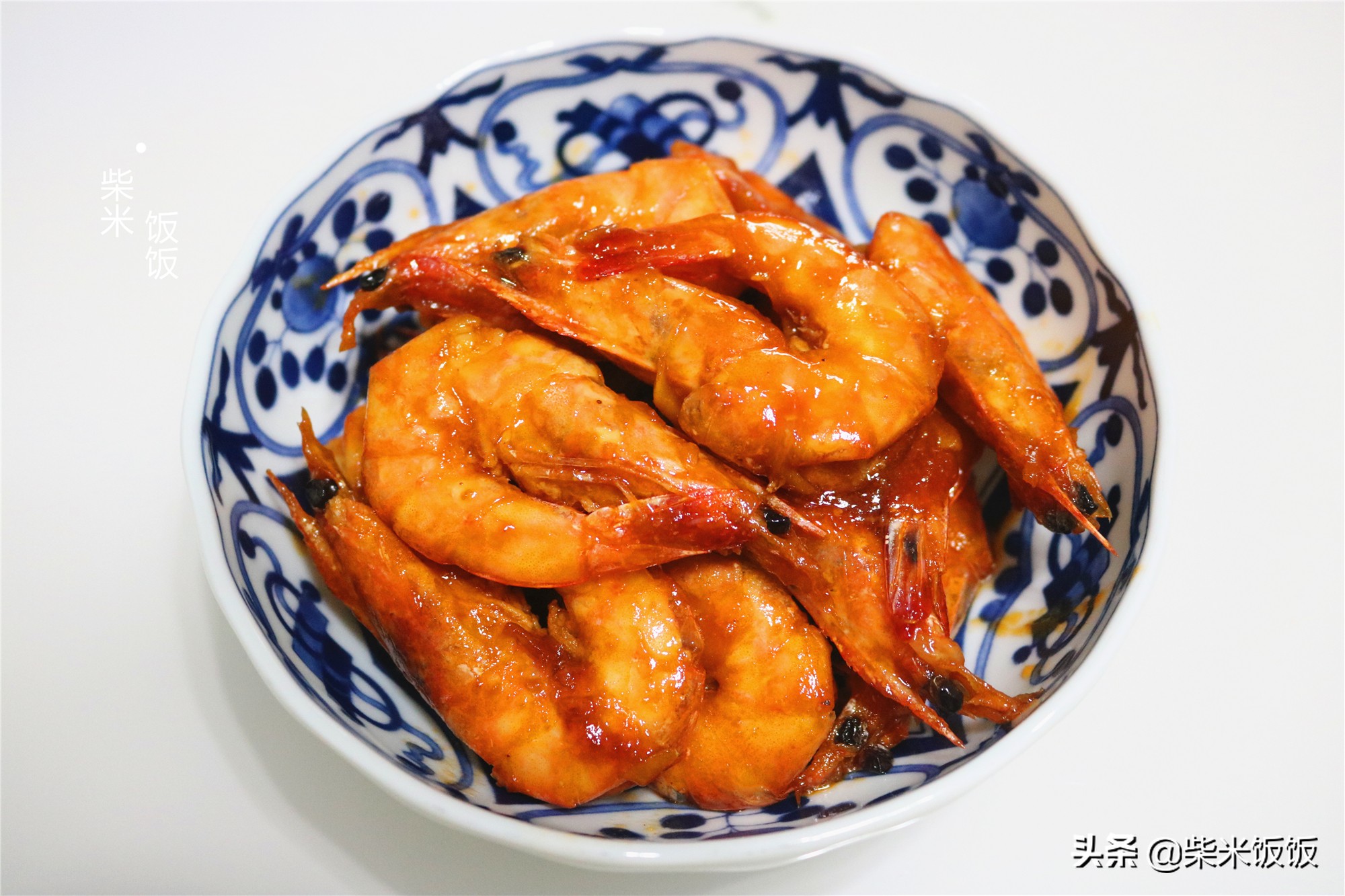 年夜飯油燜大蝦，這個做法特簡單，入味又多汁，好吃不腥