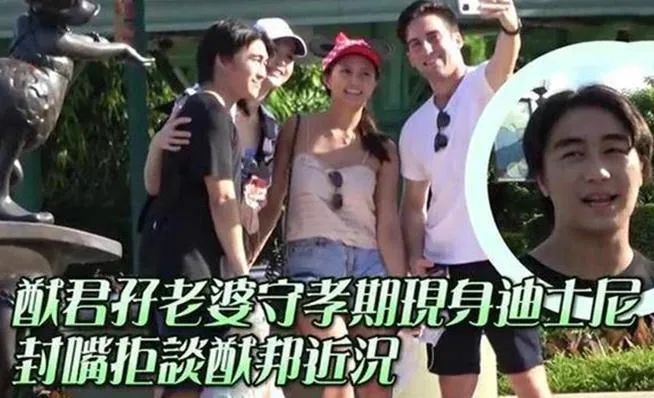 He Chaolian is celebrated to Deng violet chess unripe, low-key defend filial piety to wear white clothing, 2 rooms 4 rooms are high-key however a clique is right