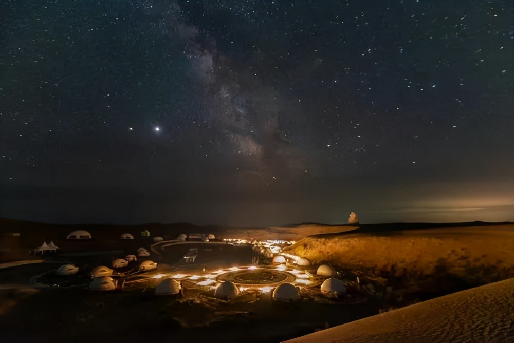 新华网到腾格里沙漠摘星