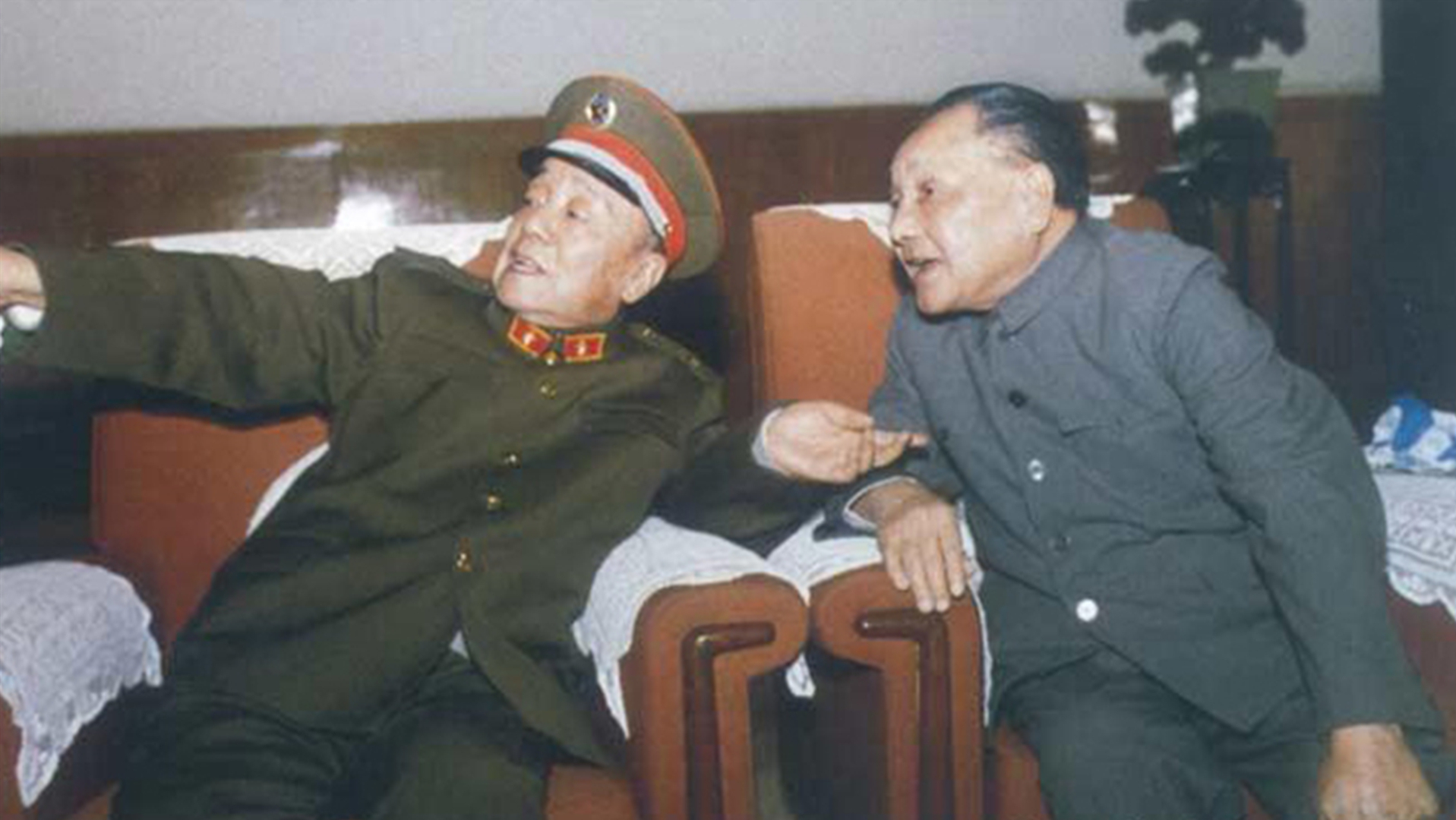 1985年百万大裁军，很多部队领导不服气，邓小平：头头不通调头头