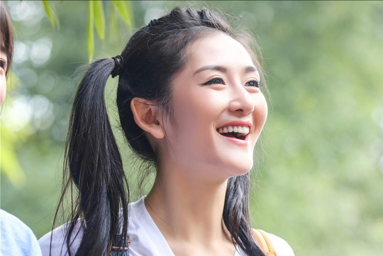 生娃3个月后忙回归！身体还没恢复的谢娜，为何这么着急复出？