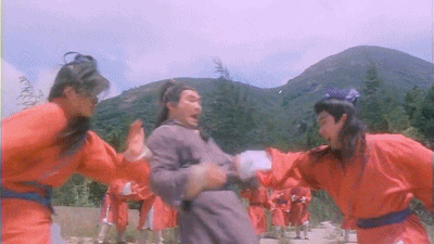 1994年，张卫健舔了脚底板也没能赢周星驰，害惨