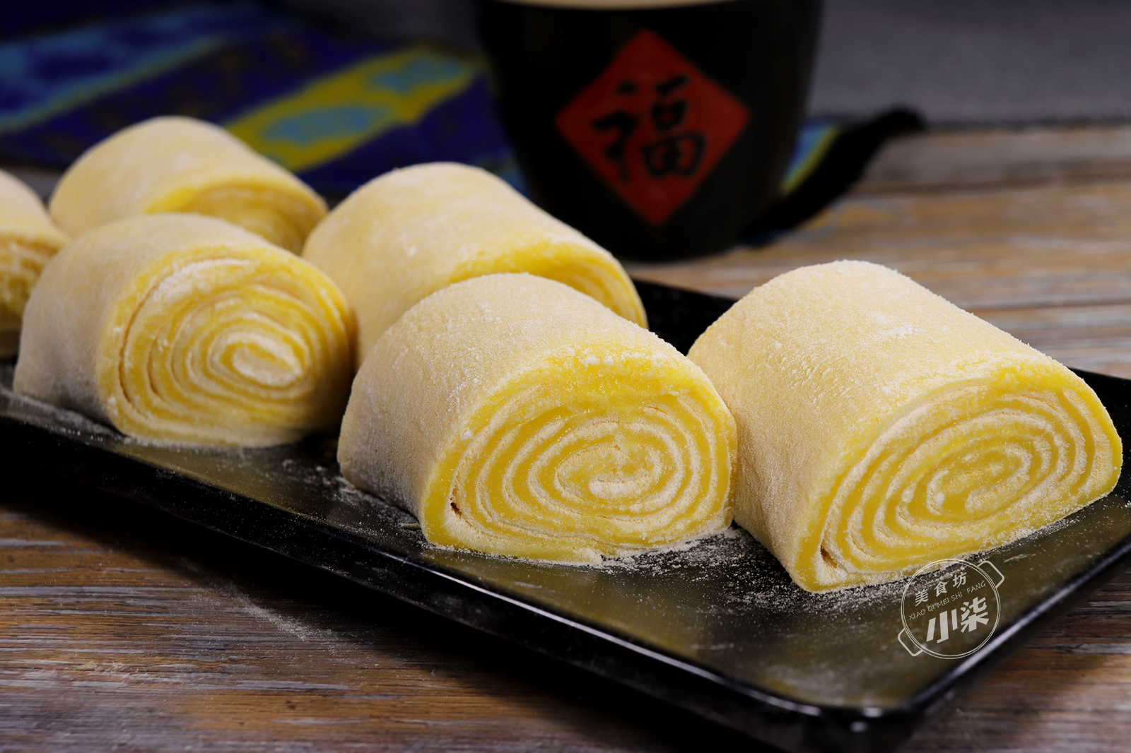 2個紅薯，1碗糯米粉，不烤不油炸，簡單一做，軟糯香甜又多層