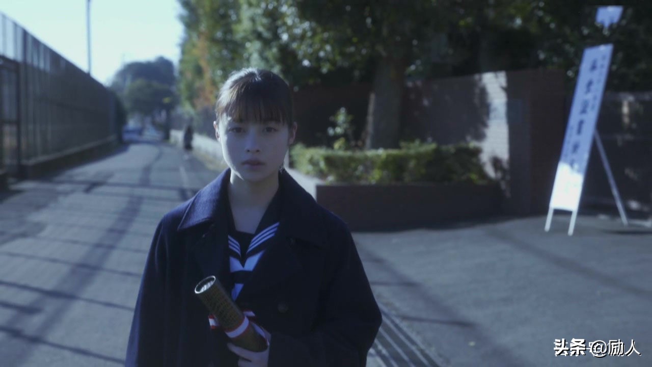 橋本環奈 在新日劇 影響 中 終於綻放成一朵叫友梨的花 勵人 Mdeditor