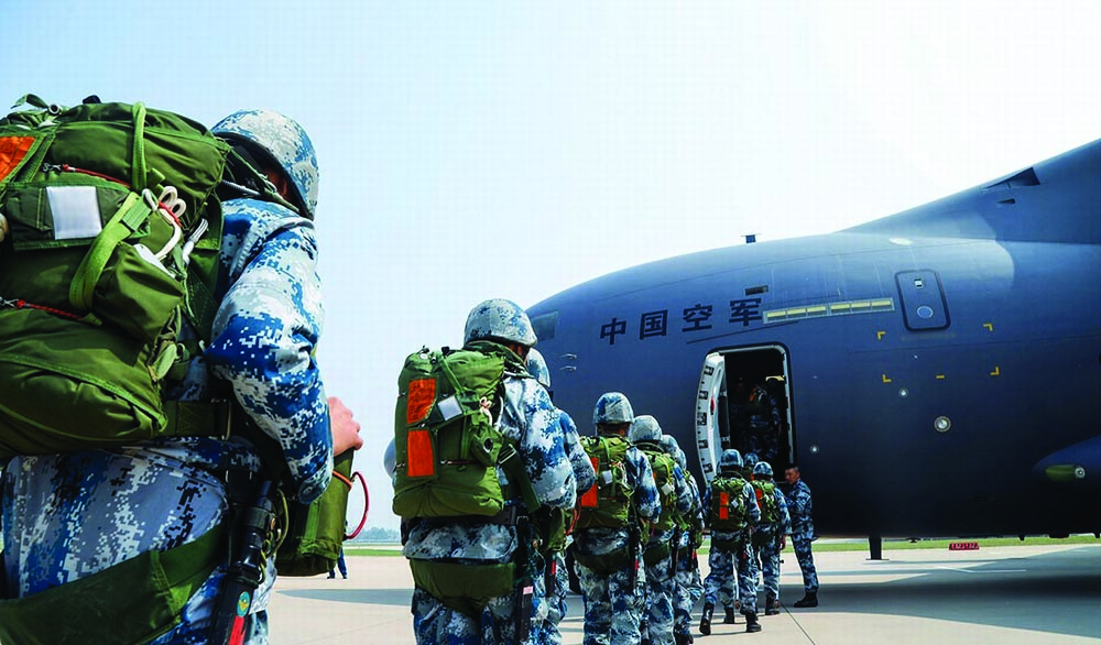 ����չ�ᣬ��-20��ս�����岢�����ڼ�-20