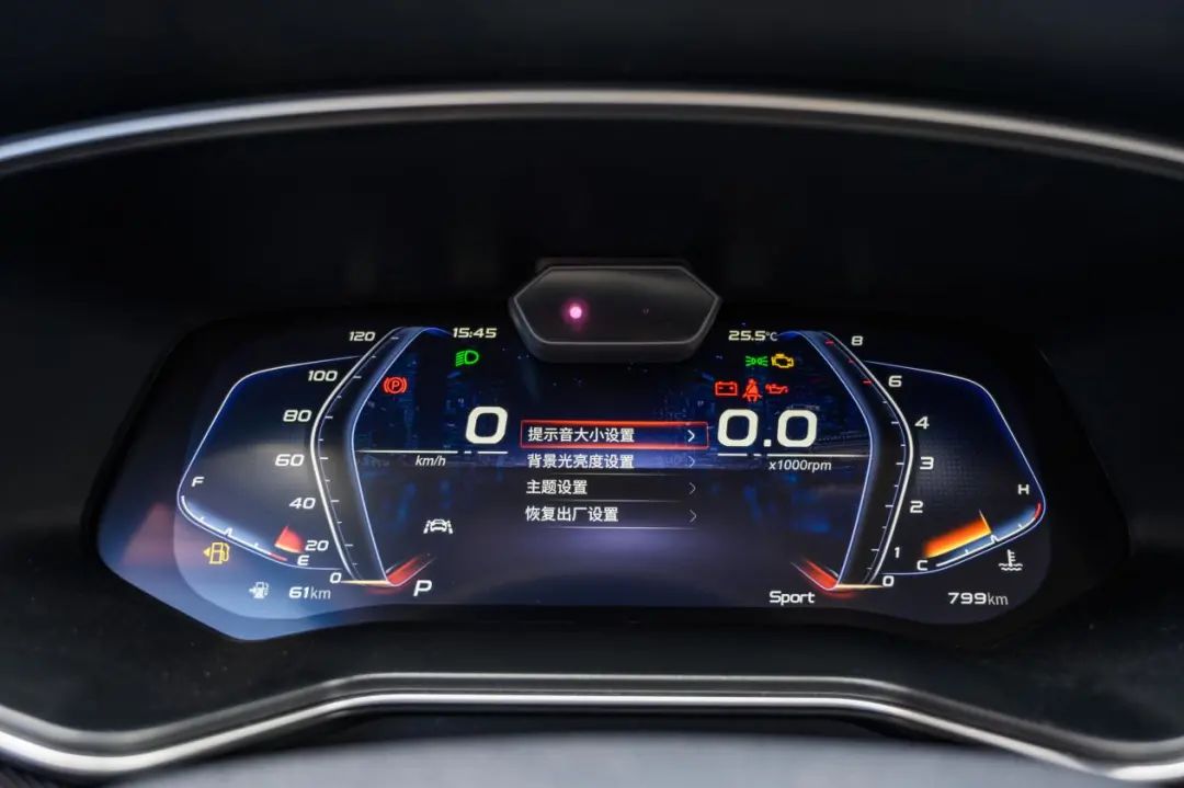 10万出头，这款SUV把人脸识别玩儿出花