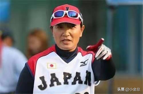 抗日名将之女户籍改签到日本，打败中国队很高兴，父亲无法原谅