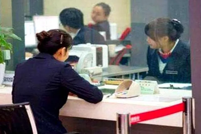 今年我国楼市“降价潮”与“离婚潮”相继出现