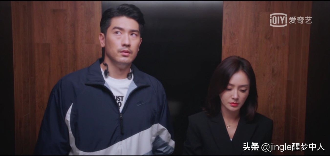 秦岚飙戏《怪你过分美丽》，各路叫好，只因为