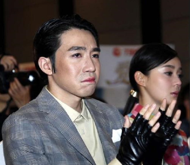 当年两个人一起经历烧伤毁容，任家萱为什么恨救她的俞灏明？