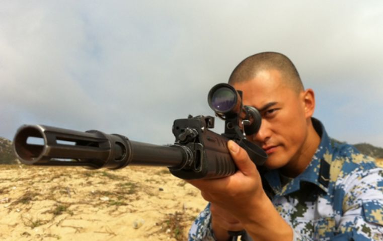 离婚多年之后，赫子铭凭借《庆余年》成功翻红