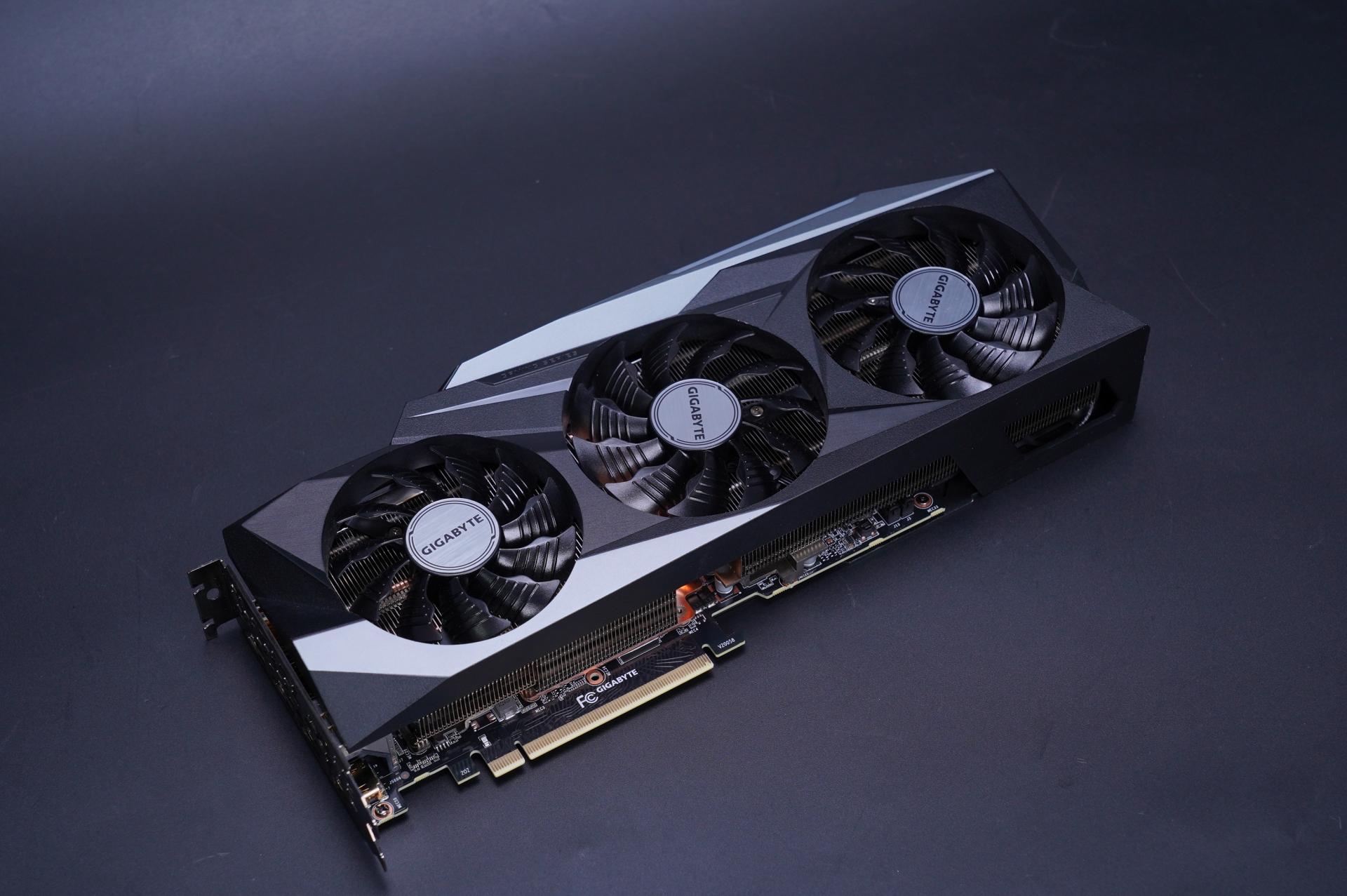 技嘉RTX 3090魔鹰能否玩爽赛博朋克2077