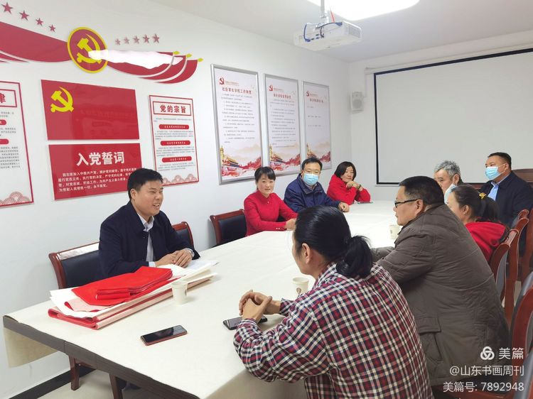 庆祝“建党100周年”，书画名家走进临沂河东区馨苑社区送春联