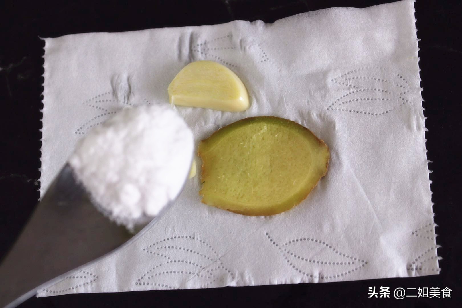 大米开封之后很容易生虫，教您一招，放久也不生虫，不怕吃不完了