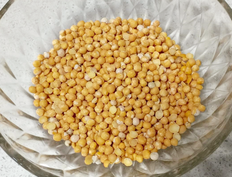 图片[2]-老北京豌豆黄的做法步骤图 香甜细腻入口化-起舞食谱网