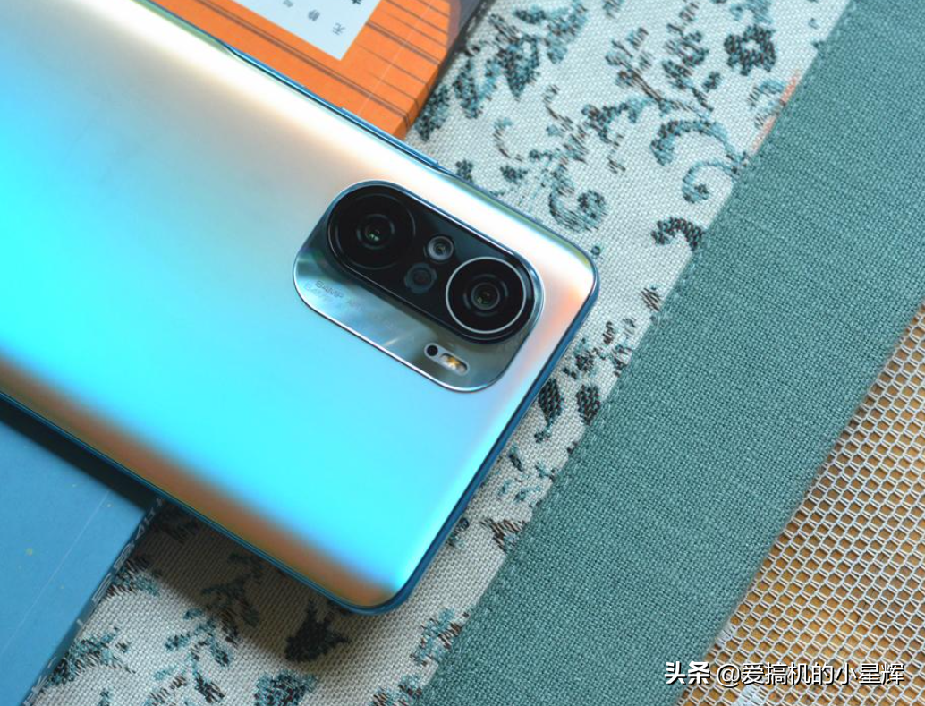 中端机别乱买，3月这四款才是优质的选择，性能给力流畅用三年