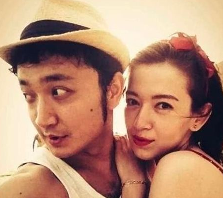 尼格买提老婆独自留学，与老公维持异国婚姻，夫妻结婚7年互动少