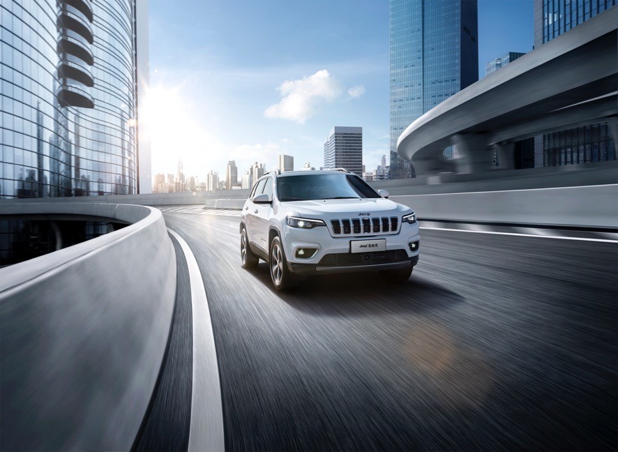 Jeep®新大指挥官焕然登场，全路况SUV家族重磅集结，玩转生活之都