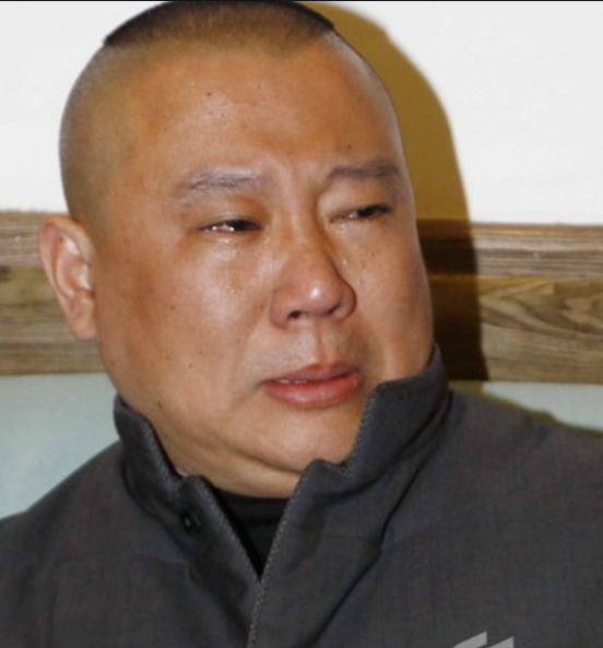 曹云金跟郭德纲反目成仇，郭德纲为何落泪？一