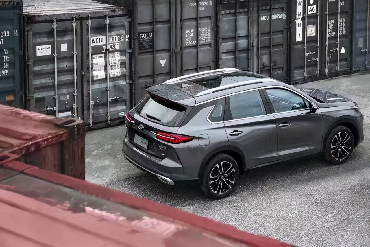 百公里加速7.5秒！傳祺GS4 PLUS不愧是超強動控SUV