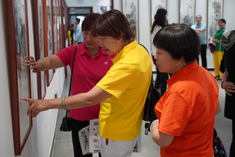 ��Ϊ�������񡪹�����<a href=http://www.cngansu.cn/news/shizhou/ target=_blank class=infotextkey>�й�</a>����Ʒչ���ڹ������Ļ���¡�ؿ�Ļ