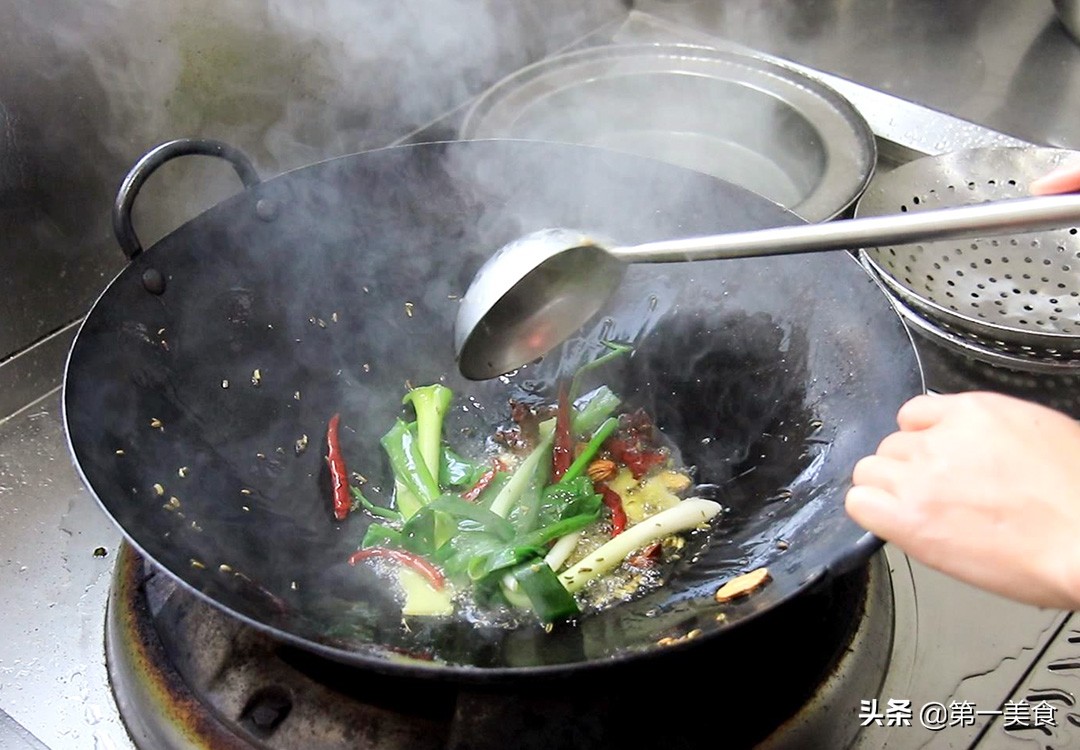 图片[5]-【椒麻鸡】做法步骤图 麻辣鲜香 鸡肉鲜嫩又入味-起舞食谱网