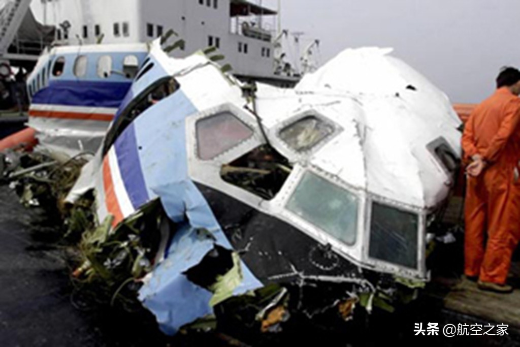 02年中国北方航空大连5·7空难：乘客故意纵火致