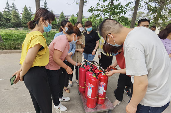 防患于未“燃”|安国医院举办消防培训演练，再筑安全“防火墙”