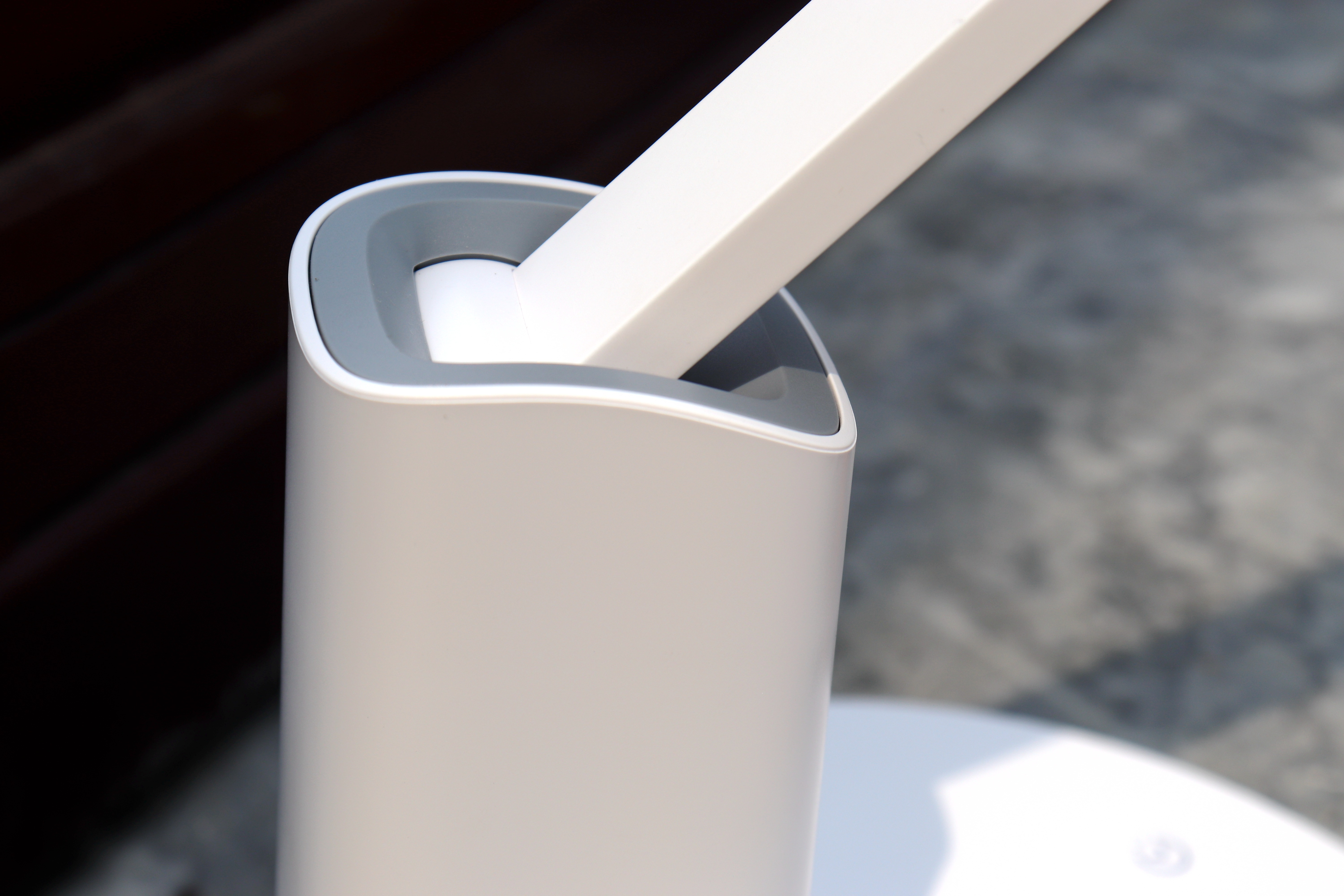 华为智选智能台灯2,保护你的眼视力