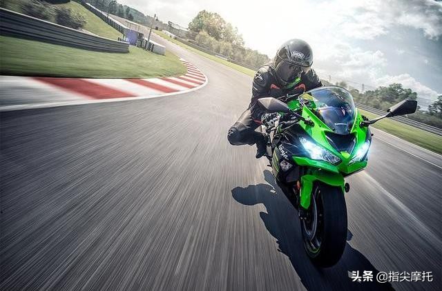 摩托车发动机进水维修视频 大排摩托车川崎zx 6r建议机漏油 看能手全图培修历程 摩托发动机 发动机知识大全网 发动机基本结构 新型发动机