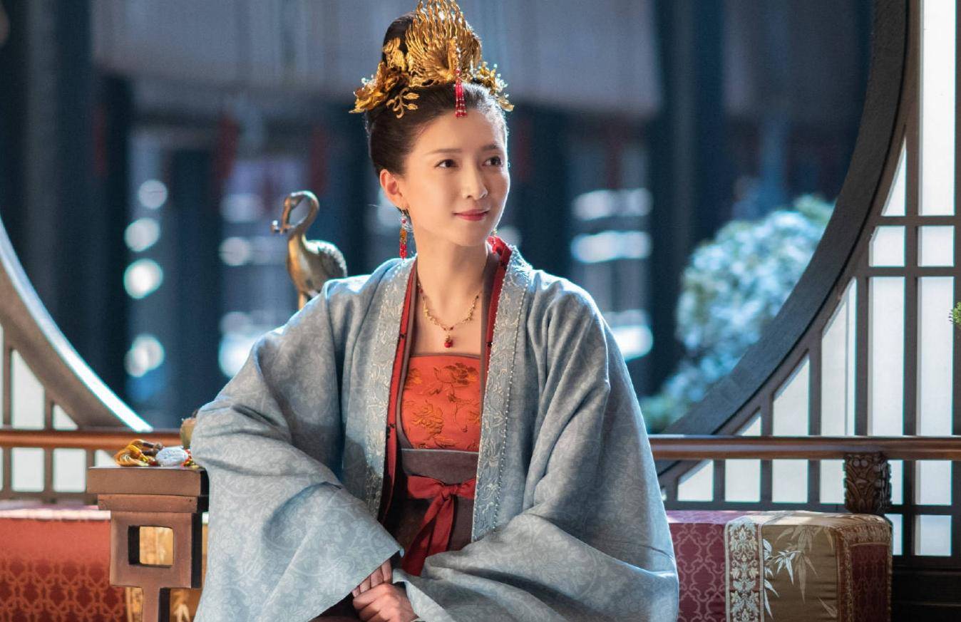 雷佳音袁泉新剧官宣，《前半生》原班人马相聚