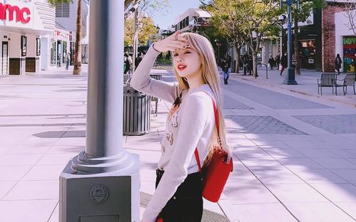 LISA成功的原因，颜值并不是她唯一的武器，5年练