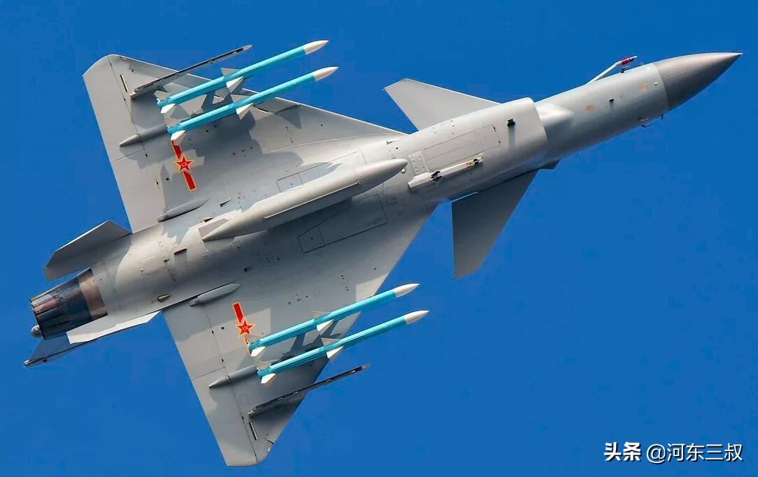 F-16V和歼-10C谁更强，美国终于承认：歼-10C全面压制