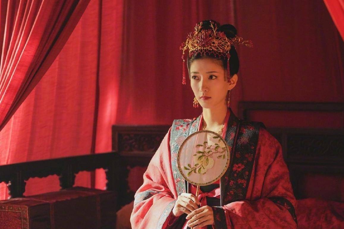 雷佳音袁泉新剧官宣，《前半生》原班人马相聚