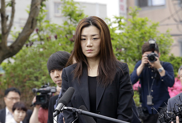 坑“爹”之王：爷爷用20年成韩国首富，儿孙用20年作妖到破产