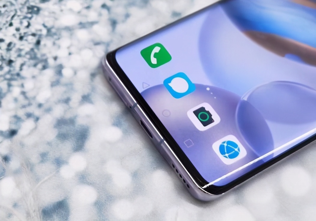 发布八个月跌至4799元，顶尖麒麟990旗舰现已濒临