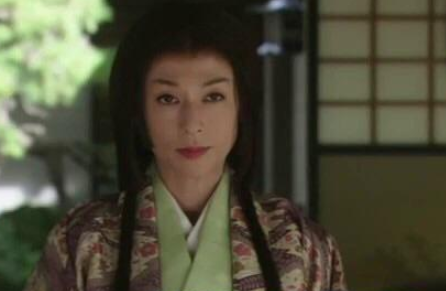 日本史上第一美人：前半生家破人亡，后半生与