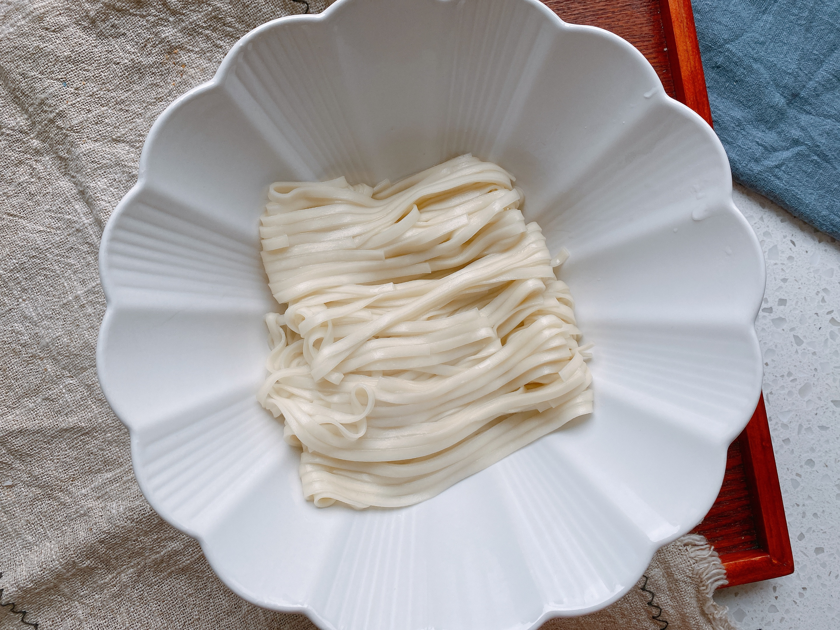 下雪天來一碗熱騰騰的湯麵，5種做法，10分鐘搞定，簡單有營養