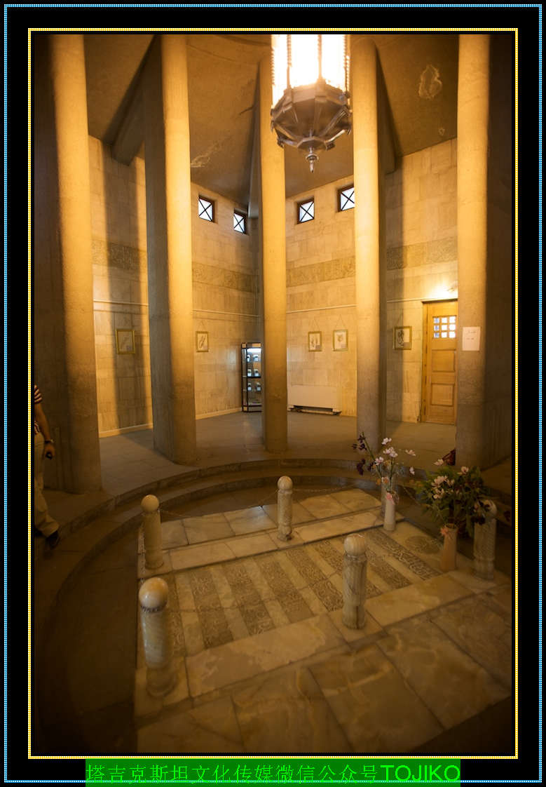 中亚塔吉克族历史名人伊本.西纳