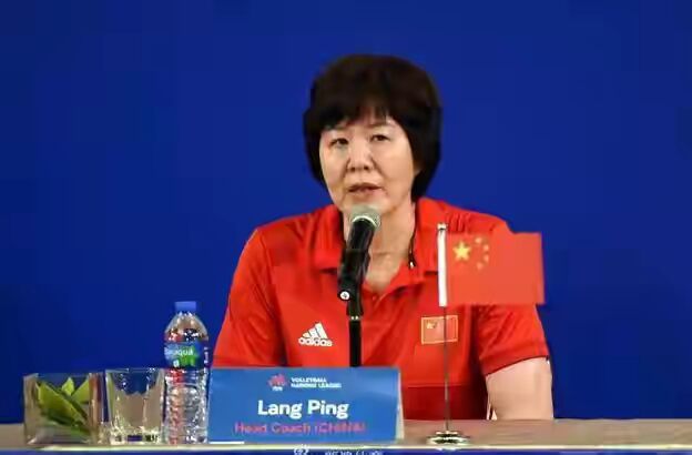 李盈莹发布长文感恩郎平，16岁曾被秘密特招到中国女排师徒结缘