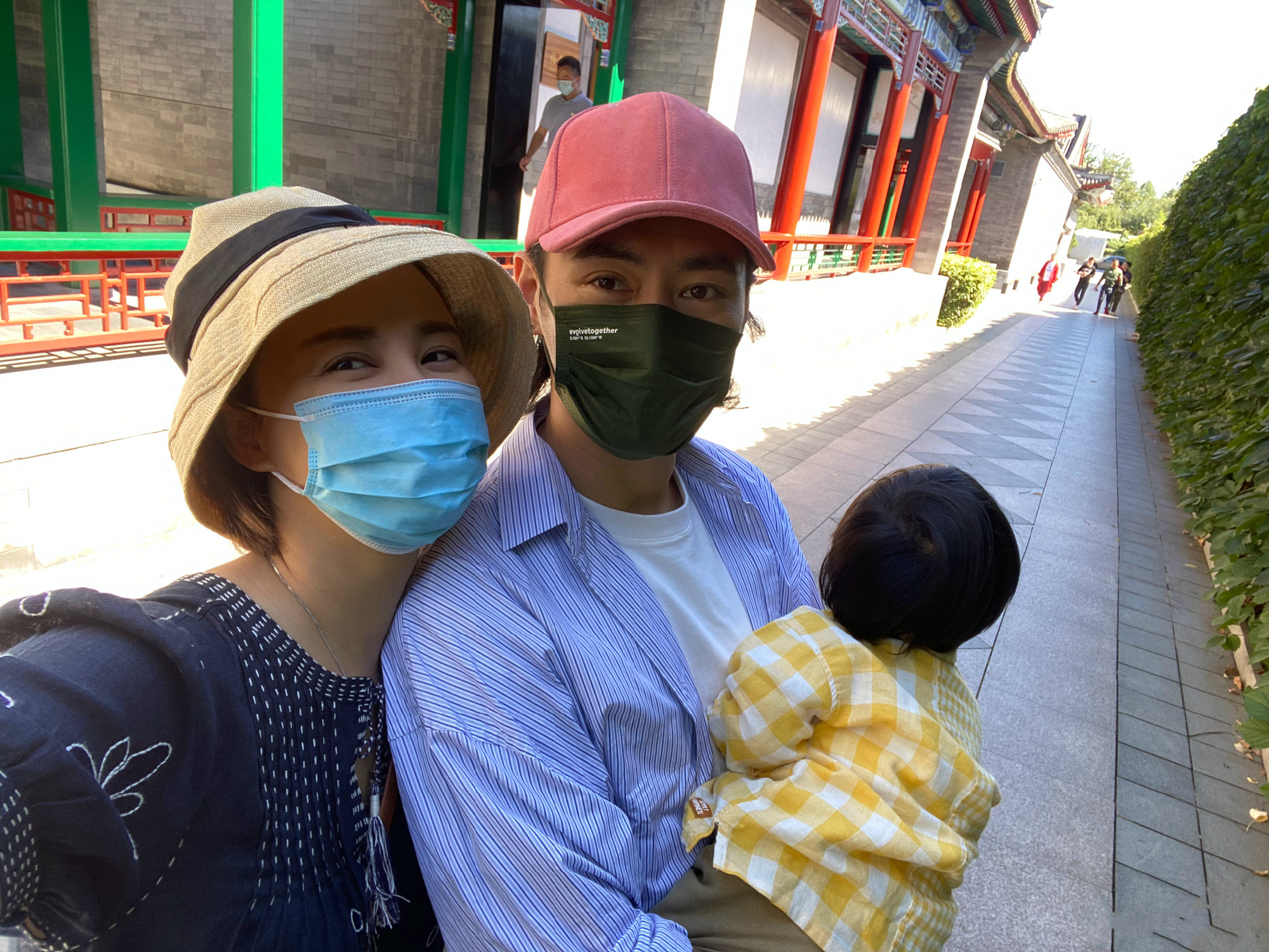 袁弘张歆艺怎么了？结婚4年分开旅行，他们遇到了所有夫妻的难题