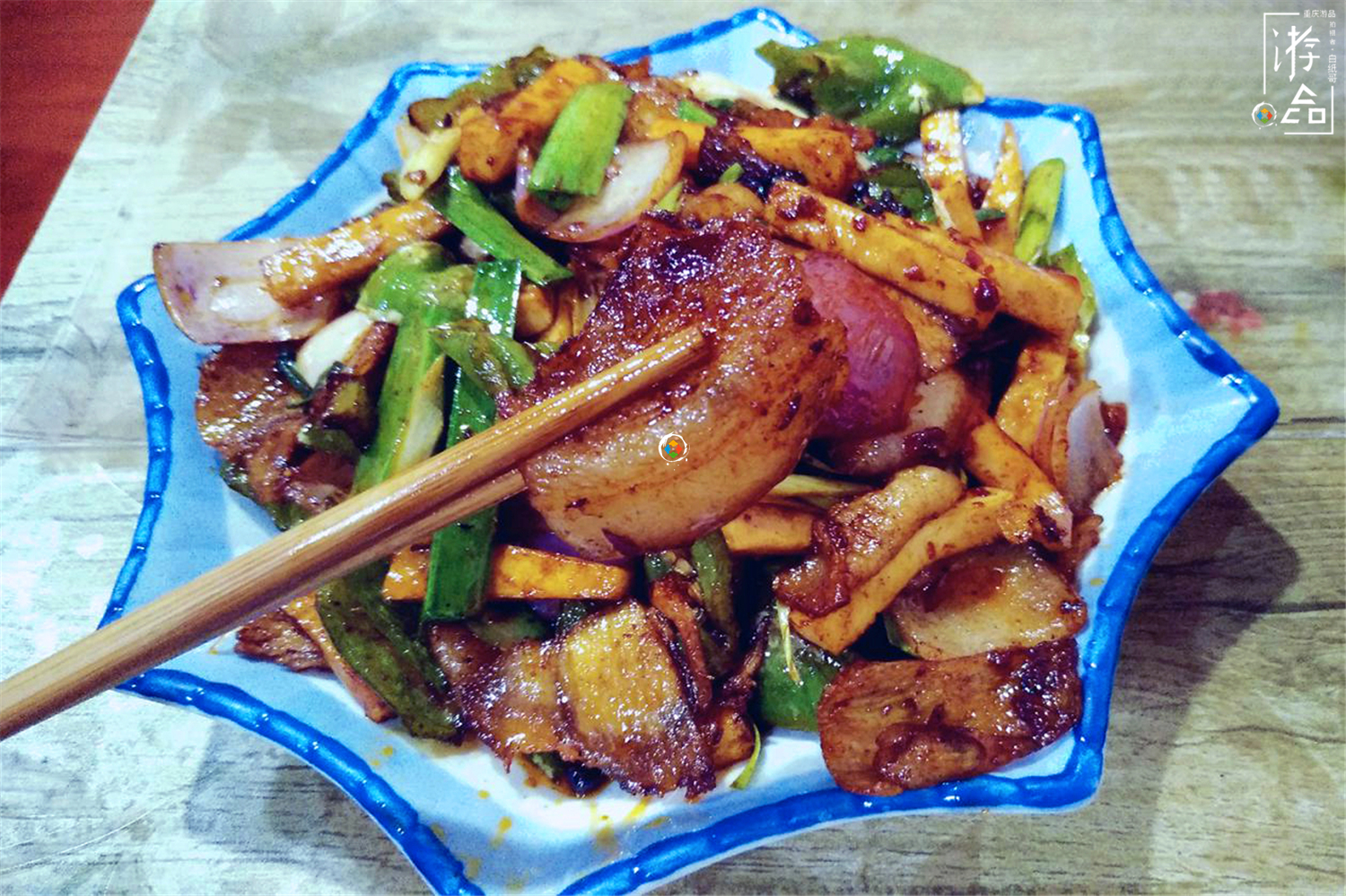 重庆火锅该不该收锅底费？收费食客不满意，不收又被怀疑用老油