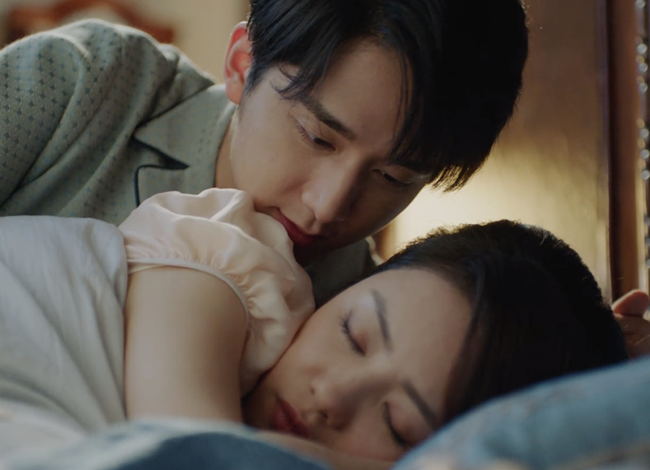 《光芒》丽姿终身无法生育！主动提出离婚 一番话更戳痛蓝姐的婚姻