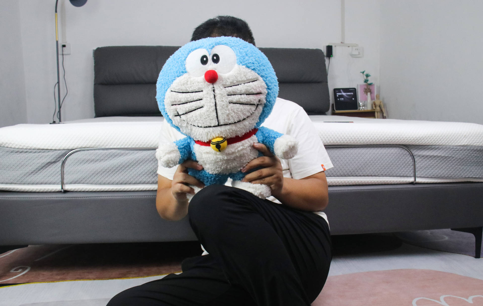 睡得不好？换个床试试，8H Milan智能真皮电动床S，只为舒适睡眠