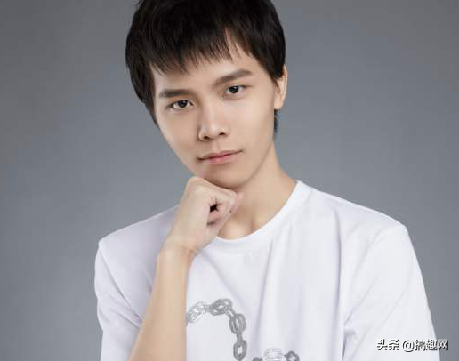 LOL名“梗”面大合集，选手和解说的骚操作，网友：这都能上热搜