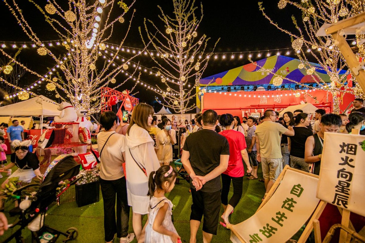 从天街现象到天街效应，龙湖究竟改变了什么？